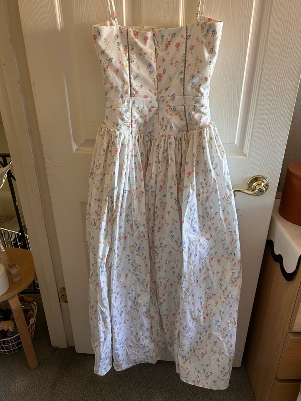 House of CB Ysabella White Posy Print Cotton Maxi Sundress - Picture 5 of 5
